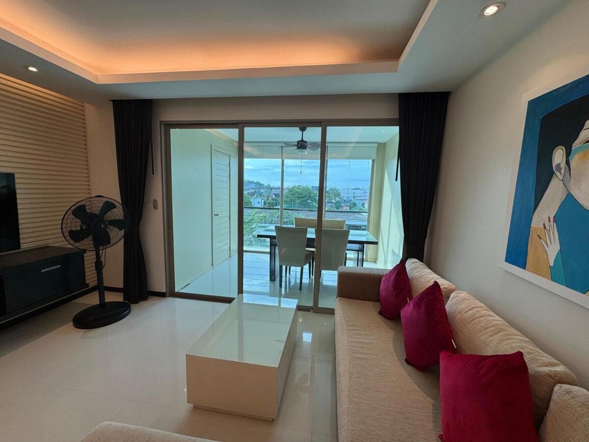 Modern 2-Bedroom Condo In Kamala Near The Beach Εξωτερικό φωτογραφία