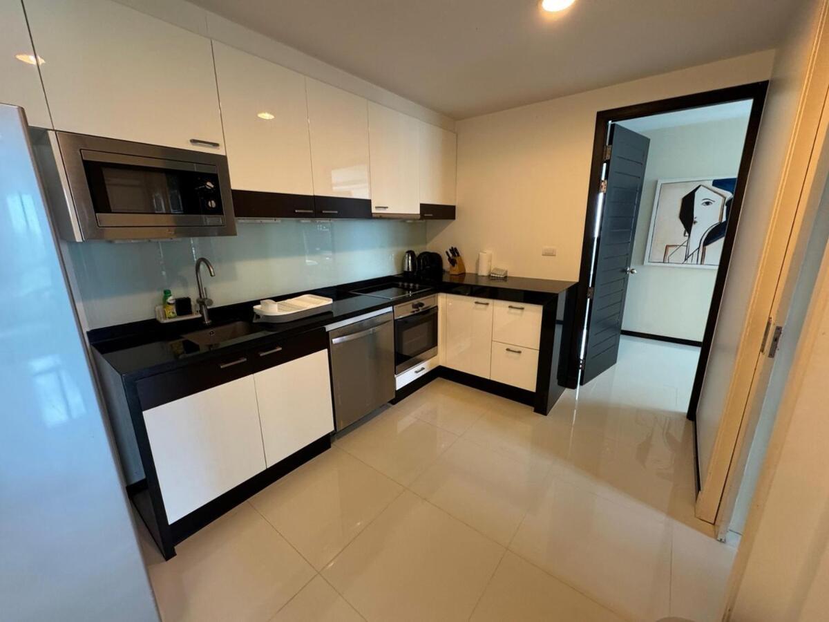 Modern 2-Bedroom Condo In Kamala Near The Beach Εξωτερικό φωτογραφία