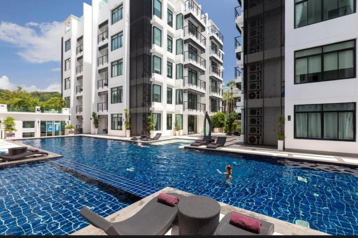 Modern 2-Bedroom Condo In Kamala Near The Beach Εξωτερικό φωτογραφία