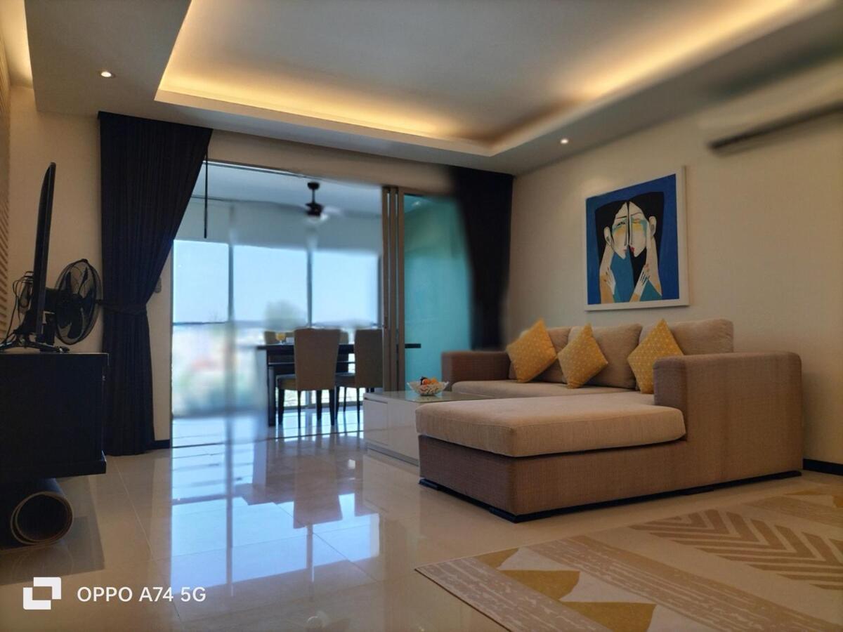 Modern 2-Bedroom Condo In Kamala Near The Beach Εξωτερικό φωτογραφία